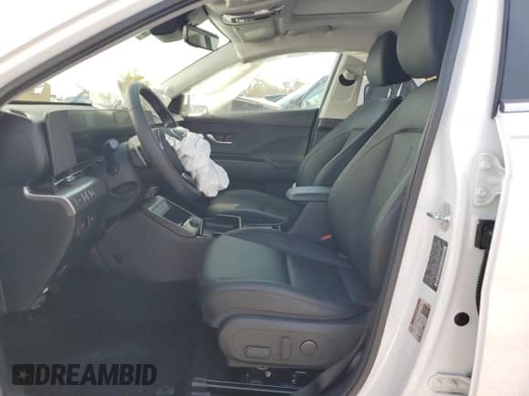 2024 Hyundai Kona Limited с VIN KM8HE3A33RU121539, выставлен на аукционе Copart как лот 41654415 с пробегом 11 741 миль миль и На запчасти • Non repairable. История ставок и продаж доступна на DreamBid. Изображение 7.