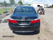 ✅ 2015 Honda Accord EX-L • VIN: 1HGCR2F86FA199894 • Lot: 43085013. Listed on IAAI with 149,855 mi. Free auction sales archive from the USA and detailed vehicle history report at DreamBid. Image 16.