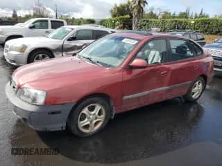 2002 Hyundai Elantra GT z VIN KMHDN55D52U068507, wystawiony jako Copart lot #50656835 z przebiegiem 201 909 mil mil oraz Szkoda całkowita • Salvage title. Historia ofert i sprzedaży dostępna na DreamBid. Obrazek 1.