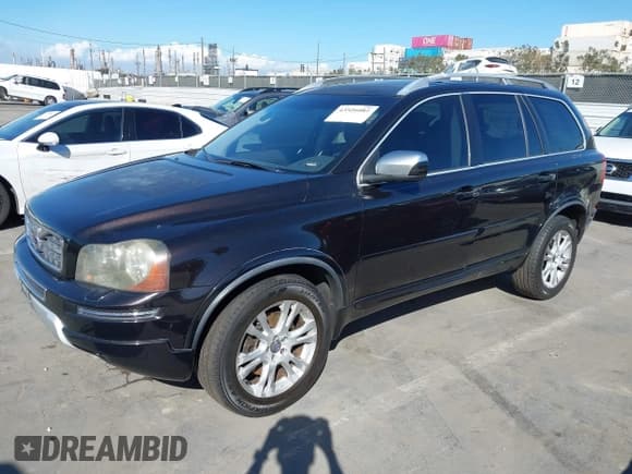 ✅ 2013 Volvo XC90 Premier Plus • VIN: YV4952CY2D1634378 • Лот: 43526082. Опубликован ранее на IAAI с пробегом 161 728 миль. Бесплатный доступ к архиву аукционных продаж из США и подробный отчёт об истории автомобиля на DreamBid. Изображение 2.