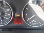 ✅ 2006 BMW 3 Series 325i • VIN: WBAVB13596KX65960 • Лот: 42460430. Опубликован ранее на IAAI с пробегом 331 860 миль. Бесплатный доступ к архиву аукционных продаж из США и подробный отчёт об истории автомобиля на DreamBid. Изображение 7.