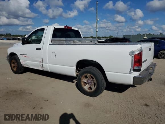 ✅ 2002 Dodge 1500 • VIN: 1D7HA16K32J224753 • Лот: 79841324. Опубликован ранее на Copart с пробегом 117 715 миль. Бесплатный доступ к архиву аукционных продаж из США и подробный отчёт об истории автомобиля на DreamBid. Изображение 2.
