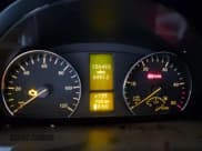 ✅ 2010 Mercedes-Benz Sprinter • VIN: WDZPE7CD9A5469695 • Lot: 55970985. Wystawiony na Copart z przebiegiem 150 493 mil. Bezpłatny archiwum sprzedaży aukcyjnych z USA i szczegółowy raport historii pojazdu na DreamBid. Zdjęcie 9.