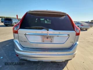 ✅ 2015 Volvo XC60 T5 Drive-E Premier • VIN: YV440MDK0F2728318 • Lot: 91127245. Wystawiony na Copart z przebiegiem 120 255 mil. Bezpłatny archiwum sprzedaży aukcyjnych z USA i szczegółowy raport historii pojazdu na DreamBid. Zdjęcie 6.