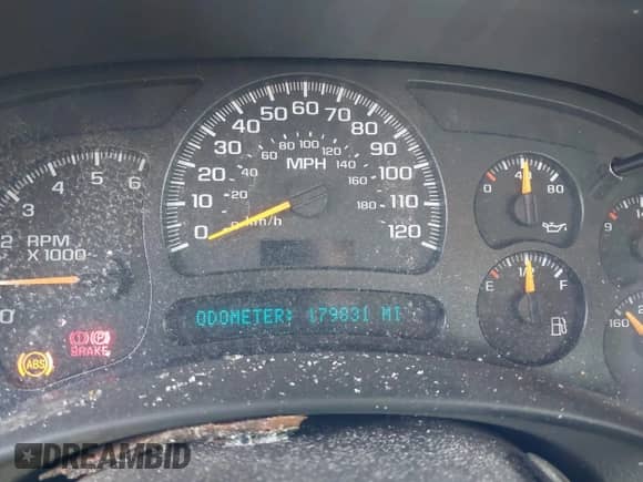 ✅ 2003 Chevrolet Silverado 2500 LS • VIN: 1GCGK29U43Z166595 • Lot: 42259952. Wystawiony na IAAI z przebiegiem 179 831 mil. Bezpłatny archiwum sprzedaży aukcyjnych z USA i szczegółowy raport historii pojazdu na DreamBid. Zdjęcie 7.