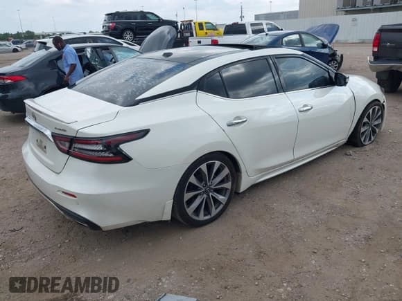 ✅ 2023 Nissan Maxima Platinum • VIN: 1N4AA6FV3PC503012 • Lot: 43560422. Listed on IAAI with 68,140 mi. Free auction sales archive from the USA and detailed vehicle history report at DreamBid. Image 4.