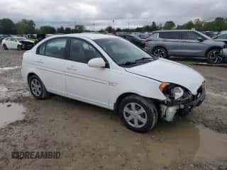 2007 Hyundai Accent GLS with VIN KMHCN46C97U160822, listed as a Copart auction lot 72998364 with 157,904 mi miles and Salvage title. Bid and sale history available at DreamBid. Image 4.