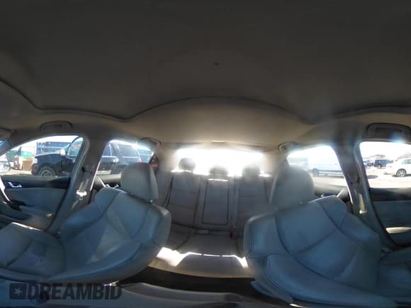 ✅ 2013 Acura TSX • VIN: JH4CU2F4XDC009573 • Лот: 43670712. Опубликован ранее на IAAI с пробегом 160 382 миль. Бесплатный доступ к архиву аукционных продаж из США и подробный отчёт об истории автомобиля на DreamBid. Изображение 18.