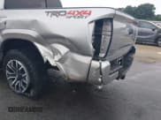 ✅ 2020 Toyota Tacoma SR5 • VIN: 3TMCZ5ANXLM296379 • Lot: 42699808. Listed on IAAI with 39,765 mi. Free auction sales archive from the USA and detailed vehicle history report at DreamBid. Image 6.