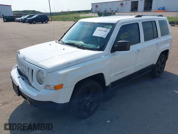 ✅ 2013 Jeep Patriot Latitude • VIN: 1C4NJPFA5DD194096 • Lot: 43007485. Listed on IAAI with 81,458 mi. Free auction sales archive from the USA and detailed vehicle history report at DreamBid. Image 20.