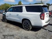 ✅ 2021 Chevrolet Suburban RST • VIN: 1GNSKEKD1MR390115 • Lot: 73106224. Wystawiony na Copart z przebiegiem 51 308 mil. Bezpłatny archiwum sprzedaży aukcyjnych z USA i szczegółowy raport historii pojazdu na DreamBid. Zdjęcie 2.