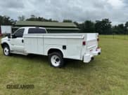 ✅ 2003 Ford F-550 • VIN: 1FDAF56F63EA32367 • Лот: 66155865. Опубликован ранее на Copart с пробегом 117 023 миль. Бесплатный доступ к архиву аукционных продаж из США и подробный отчёт об истории автомобиля на DreamBid. Изображение 3.