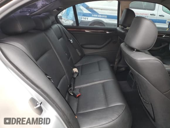 ✅ 2005 BMW 3 Series 325xi • VIN: WBAEU33465PR18048 • Lot: 72245724. Listed on Copart with 183,700 mi. Free auction sales archive from the USA and detailed vehicle history report at DreamBid. Image 10.