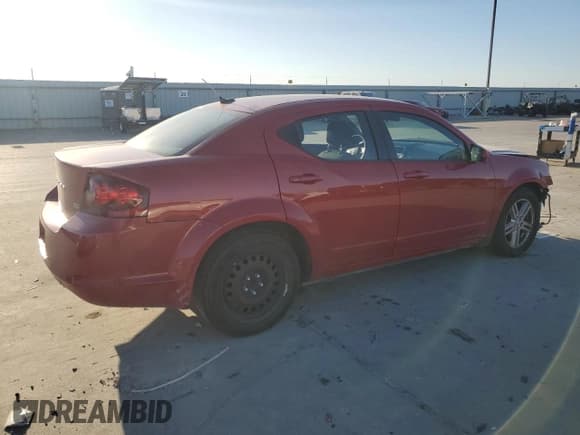 ✅ 2013 Dodge Avenger SXT • VIN: 1C3CDZCG2DN709072 • Лот: 41966855. Опубликован ранее на Copart с пробегом 140 941 миль. Бесплатный доступ к архиву аукционных продаж из США и подробный отчёт об истории автомобиля на DreamBid. Изображение 3.