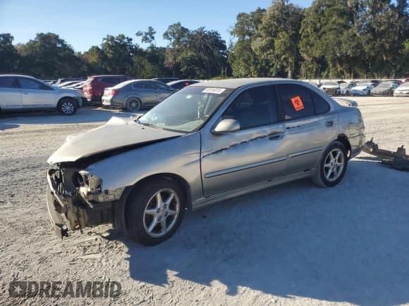 ✅ 2001 Nissan Sentra SE • VIN: 3N1BB51D01L116629 • Lot: 92816015. Listed on Copart with 172,600 mi. Free auction sales archive from the USA and detailed vehicle history report at DreamBid. Image 1.