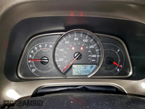 ✅ 2013 Toyota RAV4 XLE • VIN: JTMRFREV1D5015114 • Lot: 93977535. Listed on Copart with 112,320 mi. Free auction sales archive from the USA and detailed vehicle history report at DreamBid. Image 9.