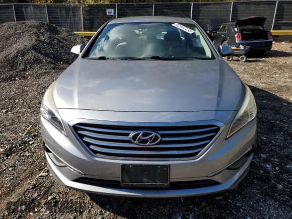 ✅ 2016 Hyundai Sonata 2.4L • VIN: 5NPE24AF5GH292283 • Лот: 87477135. Опубликован ранее на Copart с пробегом 114 514 миль. Бесплатный доступ к архиву аукционных продаж из США и подробный отчёт об истории автомобиля на DreamBid. Изображение 5.