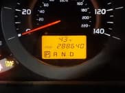 ✅ 2011 Toyota RAV4 Sport • VIN: 2T3RF4DV6BW155279 • Lot: 43925255. Wystawiony na IAAI z przebiegiem 288 640 mil. Bezpłatny archiwum sprzedaży aukcyjnych z USA i szczegółowy raport historii pojazdu na DreamBid. Zdjęcie 15.