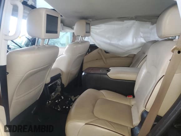 ✅ 2020 Nissan Armada Platinum • VIN: JN8AY2NF5L9360925 • Lot: 73123524. Wystawiony na Copart z przebiegiem Nie podano. Bezpłatny archiwum sprzedaży aukcyjnych z USA i szczegółowy raport historii pojazdu na DreamBid. Zdjęcie 11.