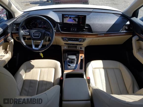 ✅ 2022 Audi Q5 • VIN: WA1GABFY4N2003784 • Lot: 55112175. Listed on Copart with 42,483 mi. Free auction sales archive from the USA and detailed vehicle history report at DreamBid. Image 8.