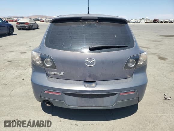 ✅ 2007 Mazda 3 S Sport • VIN: JM1BK144071603721 • Lot: 70341915. Wystawiony na Copart z przebiegiem Nie podano. Bezpłatny archiwum sprzedaży aukcyjnych z USA i szczegółowy raport historii pojazdu na DreamBid. Zdjęcie 6.