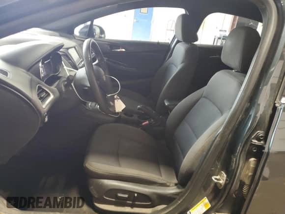 2018 Chevrolet Cruze LT with VIN 3G1BD6SM3JS625236, listed as a Copart auction lot 70992085 with 215,222 mi miles and Salvage title. Bid and sale history available at DreamBid. Image 7.