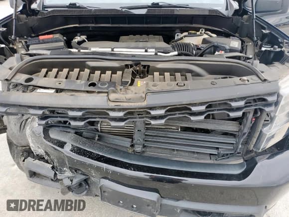 ✅ 2020 Chevrolet Silverado 1500 Custom • VIN: 1GCRWBEK2LZ183168 • Lot: 50842355. Wystawiony na Copart z przebiegiem 67 774 mil. Bezpłatny archiwum sprzedaży aukcyjnych z USA i szczegółowy raport historii pojazdu na DreamBid. Zdjęcie 11.