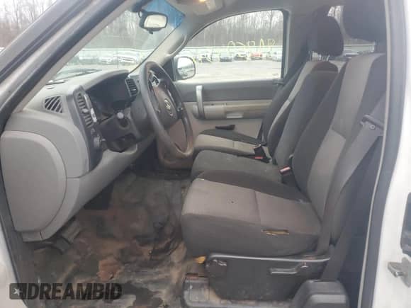 2008 Chevrolet Silverado 1500 Work Truck with VIN 1GCEC19J18E157842, listed as a Copart auction lot 81857434 with Not provided miles and Clean title. Bid and sale history available at DreamBid. Image 7.