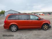 ✅ 2012 Dodge Grand Caravan SXT • VIN: 2C4RDGCG6CR231511 • Lot: 43400800. Wystawiony na IAAI z przebiegiem 230 302 mil. Bezpłatny archiwum sprzedaży aukcyjnych z USA i szczegółowy raport historii pojazdu na DreamBid. Zdjęcie 13.
