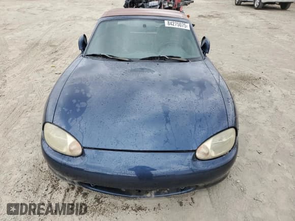 ✅ 1999 Mazda MX-5 Miata • VIN: JM1NB3534X0108667 • Lot: 84275075. Listed on Copart with 159,579 mi. Free auction sales archive from the USA and detailed vehicle history report at DreamBid. Image 5.