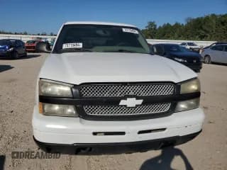 ✅ 2005 Chevrolet Silverado 1500 • VIN: 1GCEC19T85Z122608 • Лот: 75719494. Опубликован ранее на Copart с пробегом Не указан. Бесплатный доступ к архиву аукционных продаж из США и подробный отчёт об истории автомобиля на DreamBid. Изображение 5.