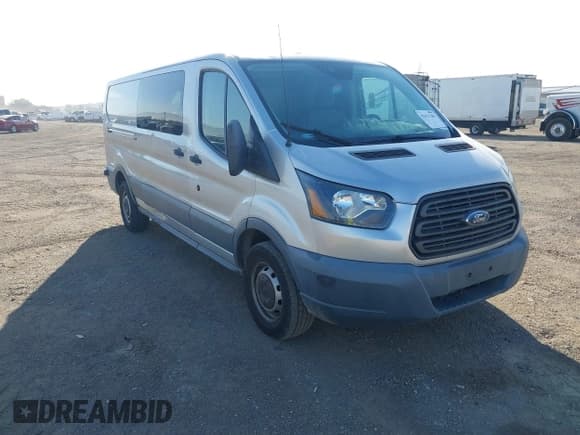 ✅ 2017 Ford Transit • VIN: 1FTYR2YMXHKA63019 • Lot: 41613283. Listed on IAAI with 182,946 mi. Free auction sales archive from the USA and detailed vehicle history report at DreamBid. Image 1.