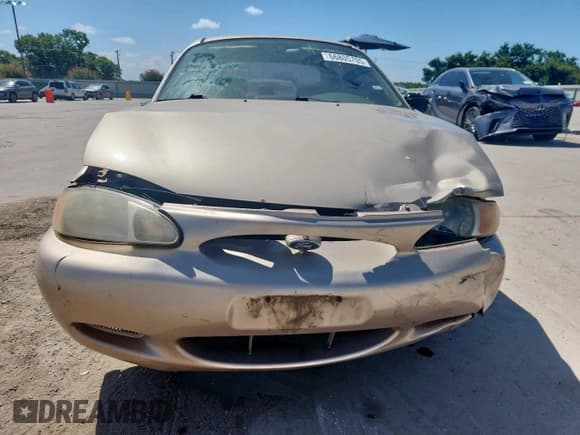 ✅ 1999 Ford Escort LX • VIN: 1FAFP10PXXW244941 • Lot: 66805705. Listed on Copart with 1,344,002 mi. Free auction sales archive from the USA and detailed vehicle history report at DreamBid. Image 5.