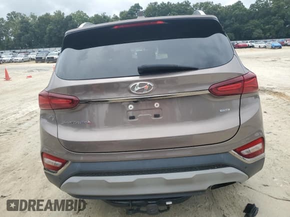 ✅ 2020 Hyundai Santa Fe Limited • VIN: 5NMS5CAD3LH262919 • Lot: 71273174. Wystawiony na Copart z przebiegiem 31 256 mil. Bezpłatny archiwum sprzedaży aukcyjnych z USA i szczegółowy raport historii pojazdu na DreamBid. Zdjęcie 6.
