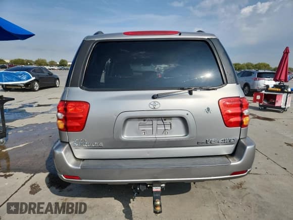 ✅ 2003 Toyota Sequoia Limited • VIN: 5TDBT48A13S197153 • Lot: 87469935. Listed on Copart with Not provided. Free auction sales archive from the USA and detailed vehicle history report at DreamBid. Image 6.