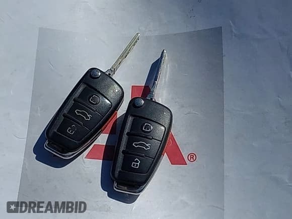 ✅ 2009 Audi Q7 • VIN: WA1AY74L69D017444 • Лот: 43435202. Опубликован ранее на IAAI с пробегом 245 363 миль. Бесплатный доступ к архиву аукционных продаж из США и подробный отчёт об истории автомобиля на DreamBid. Изображение 11.