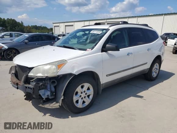 2009 Chevrolet Traverse LS with VIN 1GNER13D19S181120, listed as a Copart auction lot 80111815 with 126,393 mi miles and Salvage title. Bid and sale history available at DreamBid. Image 1.