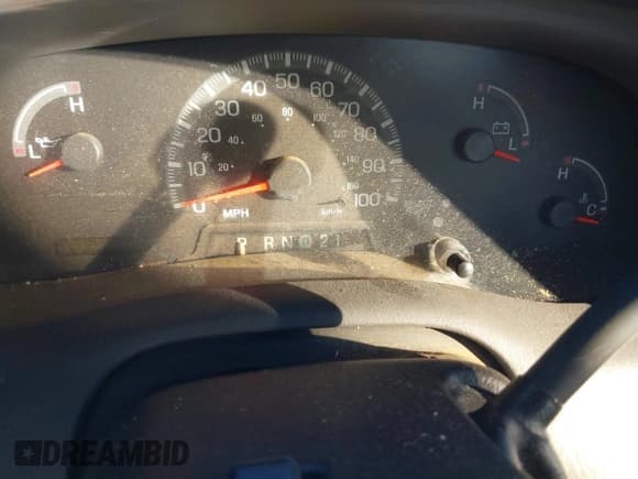 ✅ 2000 Ford F-150 XL • VIN: 1FTZF1722YNA90043 • Лот: 43621277. Опубликован ранее на IAAI с пробегом Не указан. Бесплатный доступ к архиву аукционных продаж из США и подробный отчёт об истории автомобиля на DreamBid. Изображение 7.