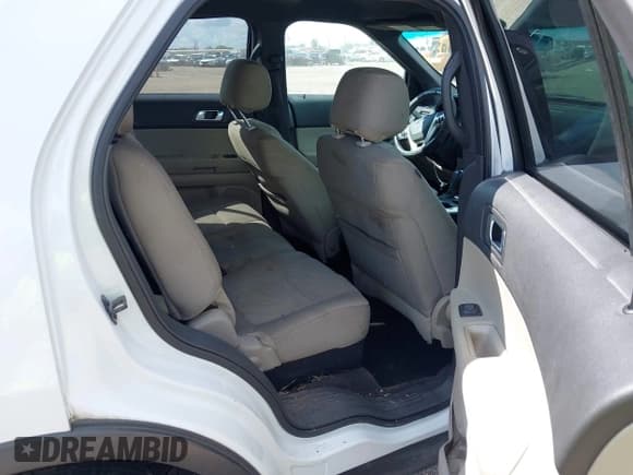 ✅ 2013 Ford Explorer • VIN: 1FM5K7B81DGA45114 • Lot: 43366943. Listed on IAAI with 233,770 mi. Free auction sales archive from the USA and detailed vehicle history report at DreamBid. Image 8.