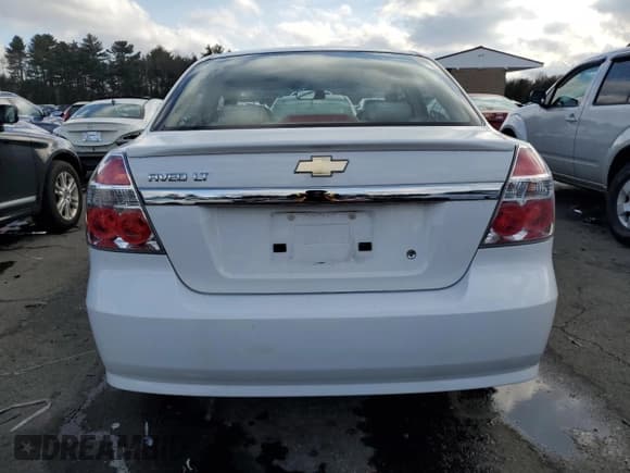 ✅ 2011 Chevrolet Aveo 1LT • VIN: KL1TD5DE4BB139356 • Lot: 46682295. Wystawiony na Copart z przebiegiem 96 752 mil. Bezpłatny archiwum sprzedaży aukcyjnych z USA i szczegółowy raport historii pojazdu na DreamBid. Zdjęcie 6.