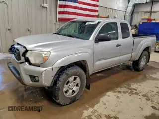 ✅ 2013 Toyota Tacoma • VIN: 5TFUU4EN6DX079124 • Lot: 94429975. Listed on Copart with 136,331 mi. Free auction sales archive from the USA and detailed vehicle history report at DreamBid. Image 1.
