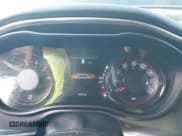 ✅ 2018 Dodge Challenger SXT • VIN: 2C3CDZAG5JH287502 • Lot: 42839649. Listed on IAAI with 135,974 mi. Free auction sales archive from the USA and detailed vehicle history report at DreamBid. Image 7.