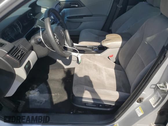 ✅ 2013 Honda Accord EX • VIN: 1HGCR2F72DA132973 • Lot: 66698245. Listed on Copart with 210,581 mi. Free auction sales archive from the USA and detailed vehicle history report at DreamBid. Image 7.