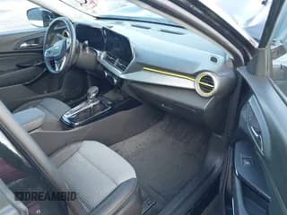 ✅ 2024 Chevrolet Trax LT • VIN: KL77LHE25RC103311 • Лот: 43596257. Опубликован ранее на IAAI с пробегом 9 643 миль. Бесплатный доступ к архиву аукционных продаж из США и подробный отчёт об истории автомобиля на DreamBid. Изображение 5.