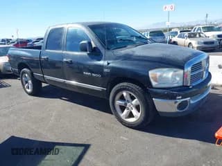 ✅ 2007 Dodge 1500 SLT • VIN: 1D7HA18247S158065 • Lot: 43570882. Wystawiony na IAAI z przebiegiem 128 039 mil. Bezpłatny archiwum sprzedaży aukcyjnych z USA i szczegółowy raport historii pojazdu na DreamBid. Zdjęcie 1.