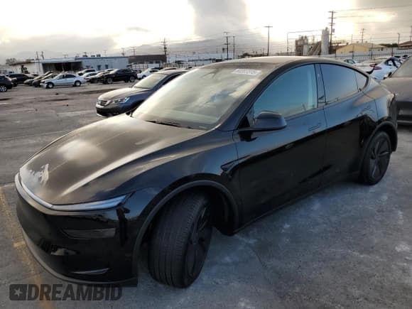 ✅ 2026 Tesla Model Y Long Range • VIN: 7SAYGDED7TA467374 • Lot: 80207315. Listed on Copart with 205 mi. Free auction sales archive from the USA and detailed vehicle history report at DreamBid. Image 1.