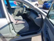 ✅ 2001 Toyota Avalon XLS • VIN: 4T1BF28B11U142954 • Lot: 43558293. Listed on IAAI with 214,620 mi. Free auction sales archive from the USA and detailed vehicle history report at DreamBid. Image 5.