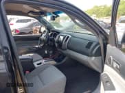 ✅ 2013 Toyota Tacoma • VIN: 3TMMU4FNXDM057020 • Lot: 42560987. Listed on IAAI with 177,333 mi. Free auction sales archive from the USA and detailed vehicle history report at DreamBid. Image 5.