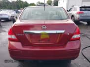 ✅ 2007 Nissan Versa S • VIN: 3N1BC11E57L427710 • Lot: 42684464. Wystawiony na IAAI z przebiegiem 228 501 mil. Bezpłatny archiwum sprzedaży aukcyjnych z USA i szczegółowy raport historii pojazdu na DreamBid. Zdjęcie 17.