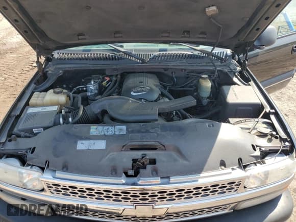 ✅ 2002 Chevrolet Suburban Z71 • VIN: 3GNFK16Z22G216048 • Lot: 60589495. Listed on Copart with 198,760 mi. Free auction sales archive from the USA and detailed vehicle history report at DreamBid. Image 12.